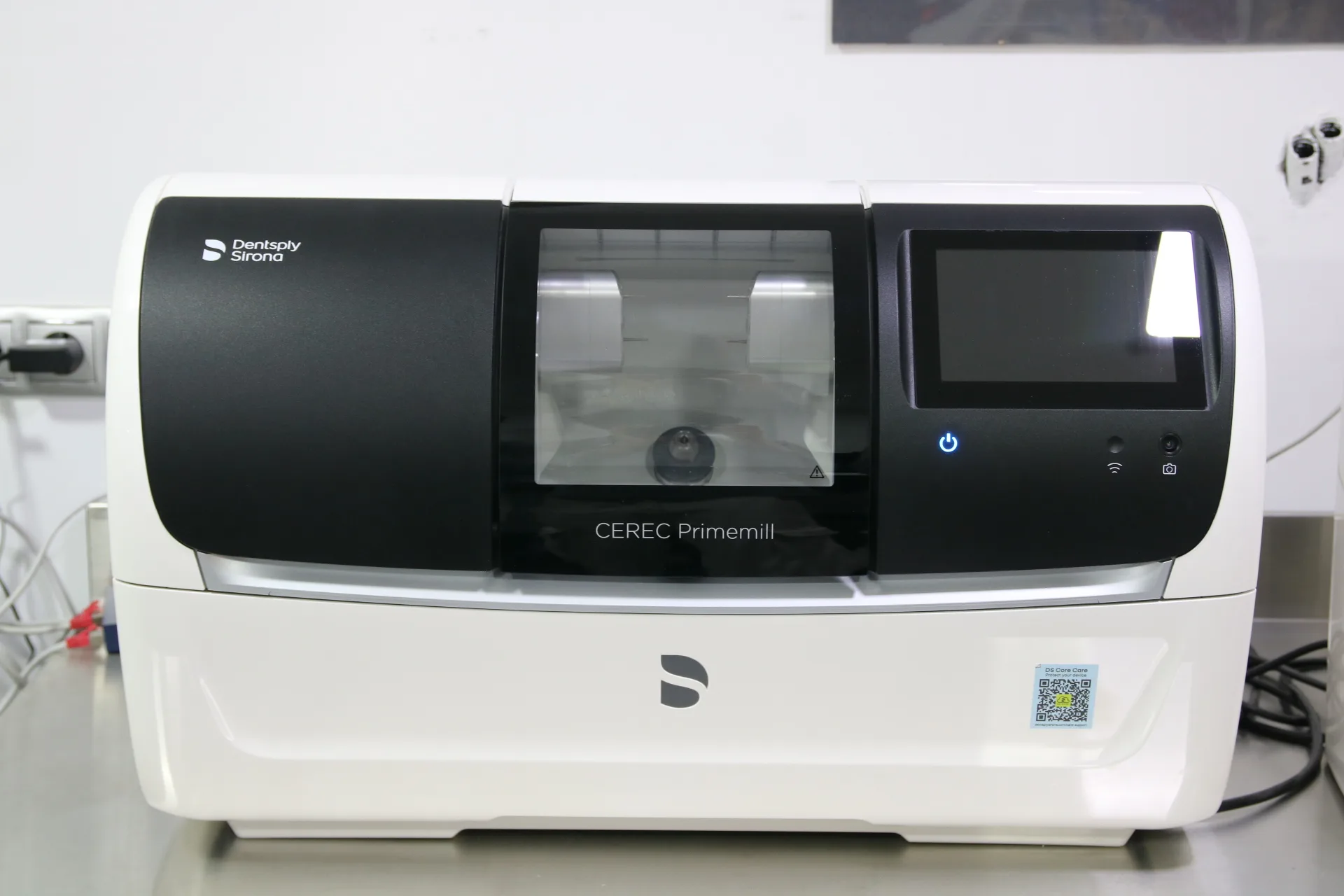 Tecnología CEREC para fabricación de prótesis fija en PerioMax Alicante