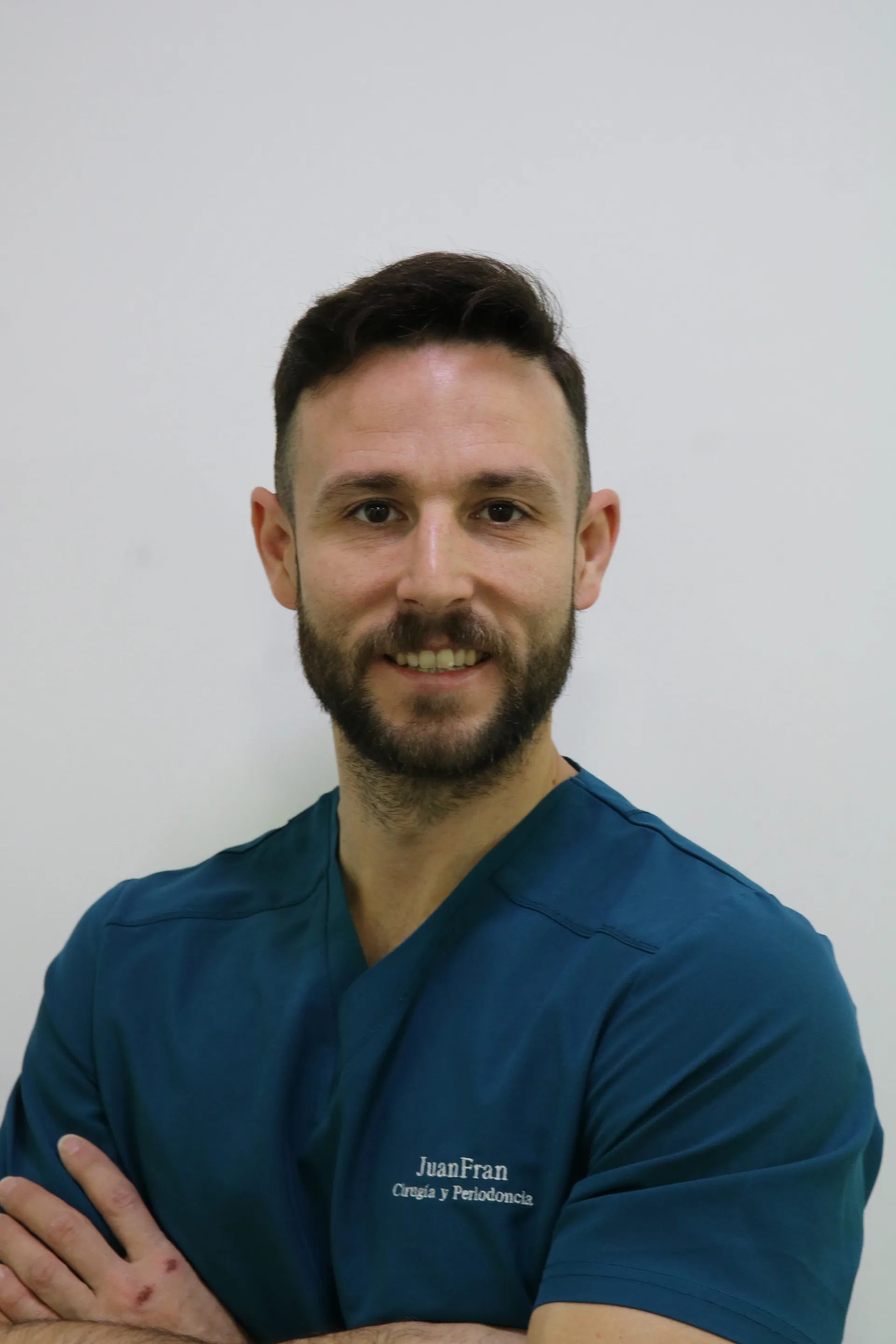 Consulta de urgencia dental en PerioMax Clínica Dental Alicante